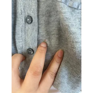 Y2K Abercrombie & Fitch Womens‎ Grey Cotton V-Neck Button Cardigan Sweater Small thumbnail 4