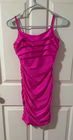 Hoco Dress & Other Stories thumbnail 1