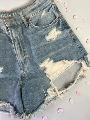 American Eagle Highest Rise 90’s Boyfriend distressed Jeans Shorts thumbnail 4