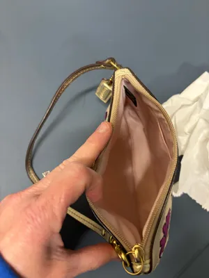 Coach Poppy Kyra Wristlet thumbnail 4