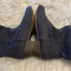 Boots long 16” color bluish/gray excellent condition see pictures size 8.5 thumbnail 10
