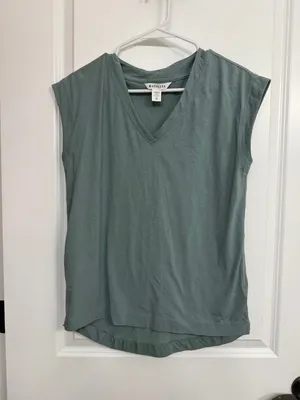 Athleta Breezy Scoop V-Neck Tee Willow Green Women’s XS thumbnail 3