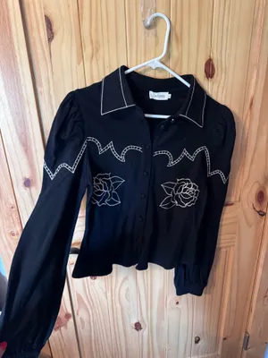 Cute boutique top Black thumbnail 2