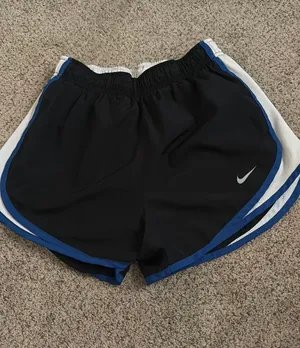 Nike Dri-Fit Shorts Women’s thumbnail 1