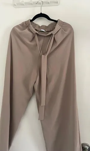 ZARA Pants thumbnail 1