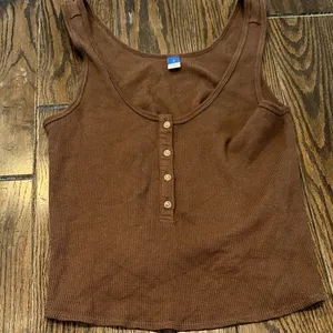 Old navy brown ribbed tank top size small thumbnail 2