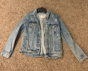 Old Navy Jean Jacket thumbnail 1