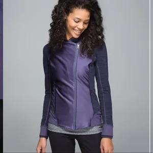 Lululemon Emerge Purple Jacket NWOT thumbnail 4