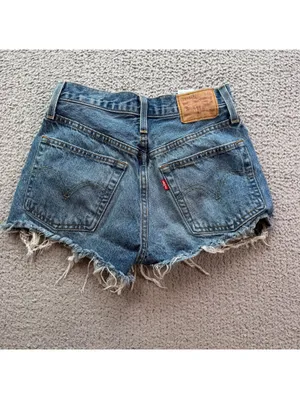 Levi’s Premium 501 Women’s W24 Blue Denim High Rise Distressed Cutoff Shorts thumbnail 2