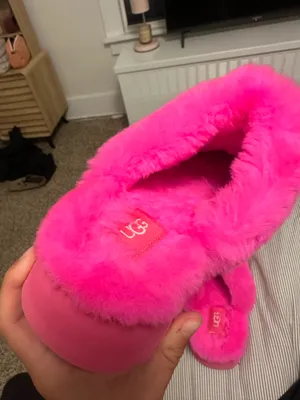 UGG Slippers thumbnail 3
