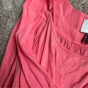 HD in Paris Women's Casual‎ Dressy cinch waist pink peplum style top size 6 thumbnail 4