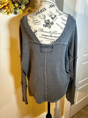💥WE THE FREE New Magic Oversized V-Neck Thermal Top Charcoal Black Sz L💛 thumbnail 5