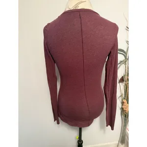 Lululemon Long‎ Sleeve Scoop Neck Shirt Burgundy Heathered Size Unknown Athletic thumbnail 3