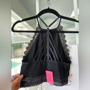 New with tags- Black high neck crochet lace bralette crop top thumbnail 8