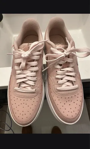Nike Air Force 1 thumbnail 2