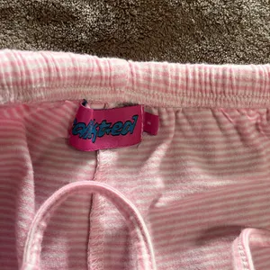 EDIKTED Pink & White Pinstripe Lounge Style Pants Drawstring Sz S EUC no pockets thumbnail 5