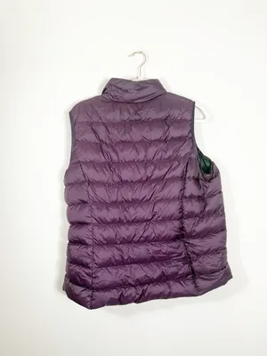 Eddie Bauer Women's CirrusLite Down Vest in Deep Eggplant Purple XL thumbnail 4