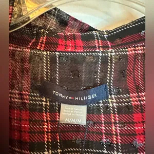 NEW Tommy Hilfiger Blouse thumbnail 8