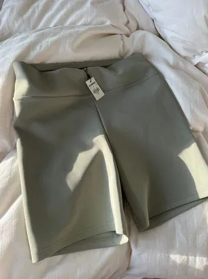 Express New Light Teal Scuba Biker Shorts thumbnail 2