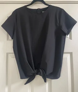 Women’s Albion Fit Front Tie Short Sleeve Top Black Size L thumbnail 1