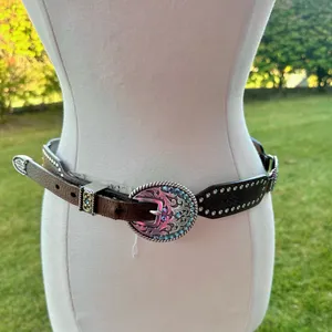 Ariat Women’s Handcrafted Brown Leather Belt Limited Edition Rhinestone Buckle thumbnail 2
