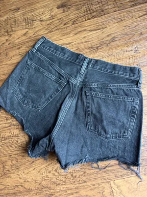 AGOLDE Parker Cut off Black Denim Jean Shorts Frayed Size 26 thumbnail 2