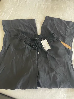 NWT CAARA Harmony Pant size 6 Black drawstring Few Moda Theory thumbnail 5