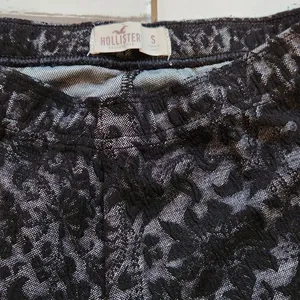 Hollister -177 floral lace leggings Small‎ thumbnail 2