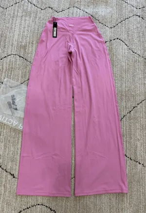 Oner Active SoftMotion™ Straight Leg Pants with White Logo | Rose Pink - S - Regular (Brand new ) thumbnail 2
