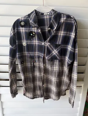 POL Women's Plaid Button-Up Blouse in Navy, Gray and Cream thumbnail 1