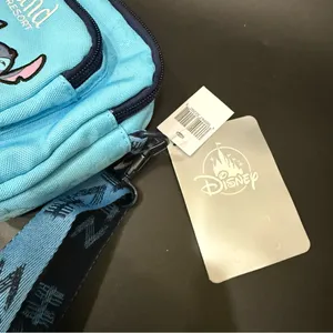 DISNEY Parks Disneyland Stitch Crossbody/Fanny Pack Belt Convertible Bag NEW thumbnail 7