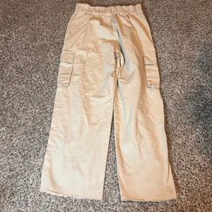 Forever 21 Cargo Pants‎ Womens S Tan Crop Wide Leg Raw Hem Utility thumbnail 7