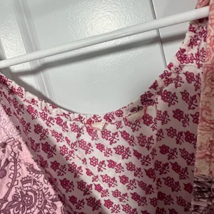 Mixed Print Top Womens XS Pink Floral Paisley Cap Sleeve Boho Silky Flowy Pajama thumbnail 3