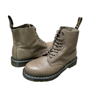 Dr. Martens Taupe Combat Boots 1460 Pascal Leather 8 Eye Women's US‎ 10 UK8 READ thumbnail 3