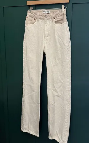 ABERCROMBIE & FITCH 90s Relaxed High Rise Curve Love Off White/Beige thumbnail 1
