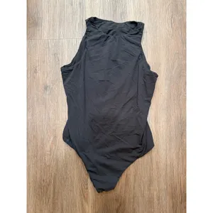 Skims Black Sleeveless Mock Neck Bodysuit‎ Slim Fit Stretch Snap Closure Top thumbnail 2