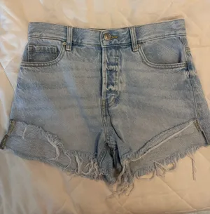 PacSun Shorts Denim High-Rise thumbnail 1