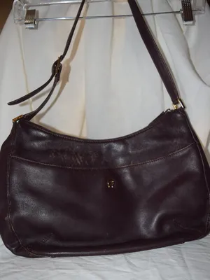 Vintage Classic Burgundy Aigner Shoulder Bag thumbnail 1