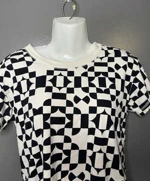 Free People Shirt Womens Small White Black Geometric Checkered Cropped Tee Top thumbnail 1