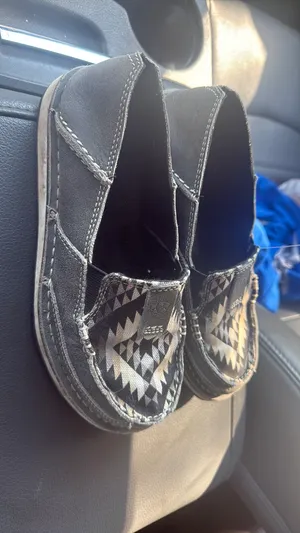 Women’s Ariat shoes 6 thumbnail 1