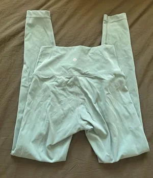 Lululemon // Wunder under leggings 26” luxtreme thumbnail 2