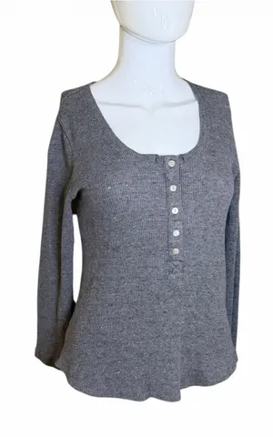 Lucky Brand Gray Ribbed Scoop Neck Henley Long Sleeve Top thumbnail 1
