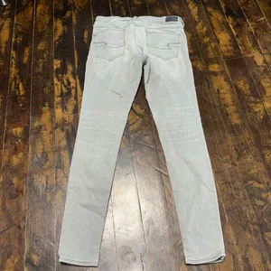 American Eagle distressed gray normcore 8 long jeggings thumbnail 2