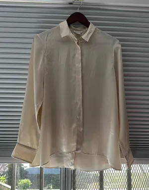 Club Monaco silk top long sleeve thumbnail 1