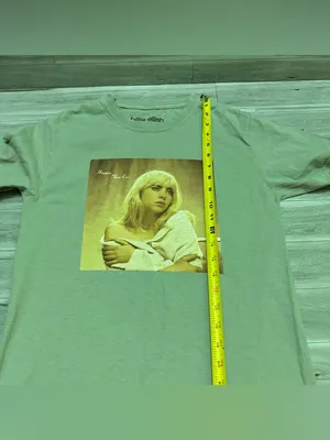 Billie Eilish Graphic Tee in Light Sage Green S thumbnail 6