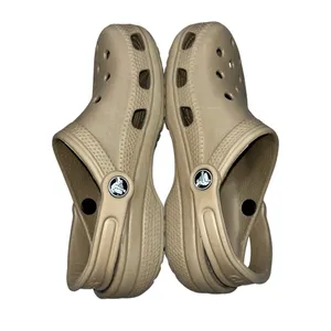 Crocs Tan Unisex Classic Clogs Shoes size 6 thumbnail 4