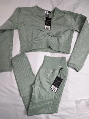 Lilias Active Seamless Scrunch Crop Top and Leggings Mint Green Set X-Large thumbnail 1