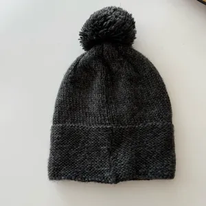 Under Armour Black Knit Pom-Pom Beanie thumbnail 3