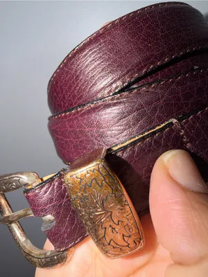 Full Grain Cowhide Leather Belt 36 Burgundy Silver Tone Buckle‎ USA Style thumbnail 2
