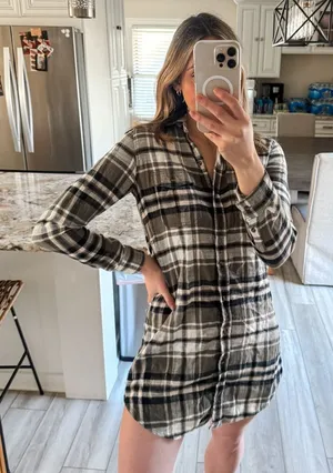 American Eagle Plaid Flannel Shirt Dress Green Cream Small thumbnail 1